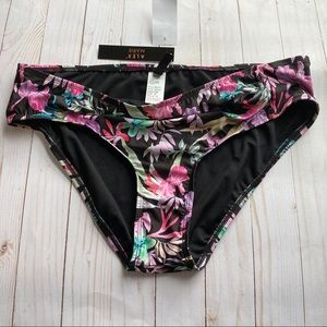 🎄ALEX MARIE plus size floral bikini bottoms